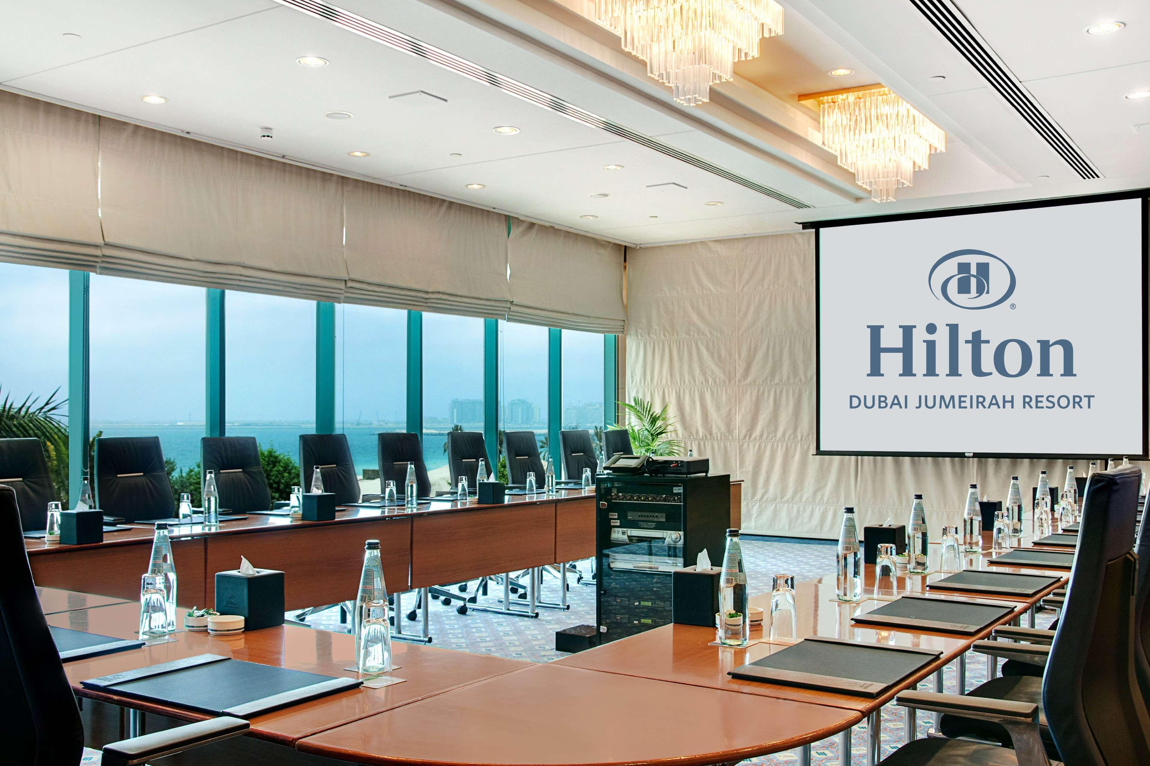 Hilton Dubai The Walk Hotel Екстериор снимка