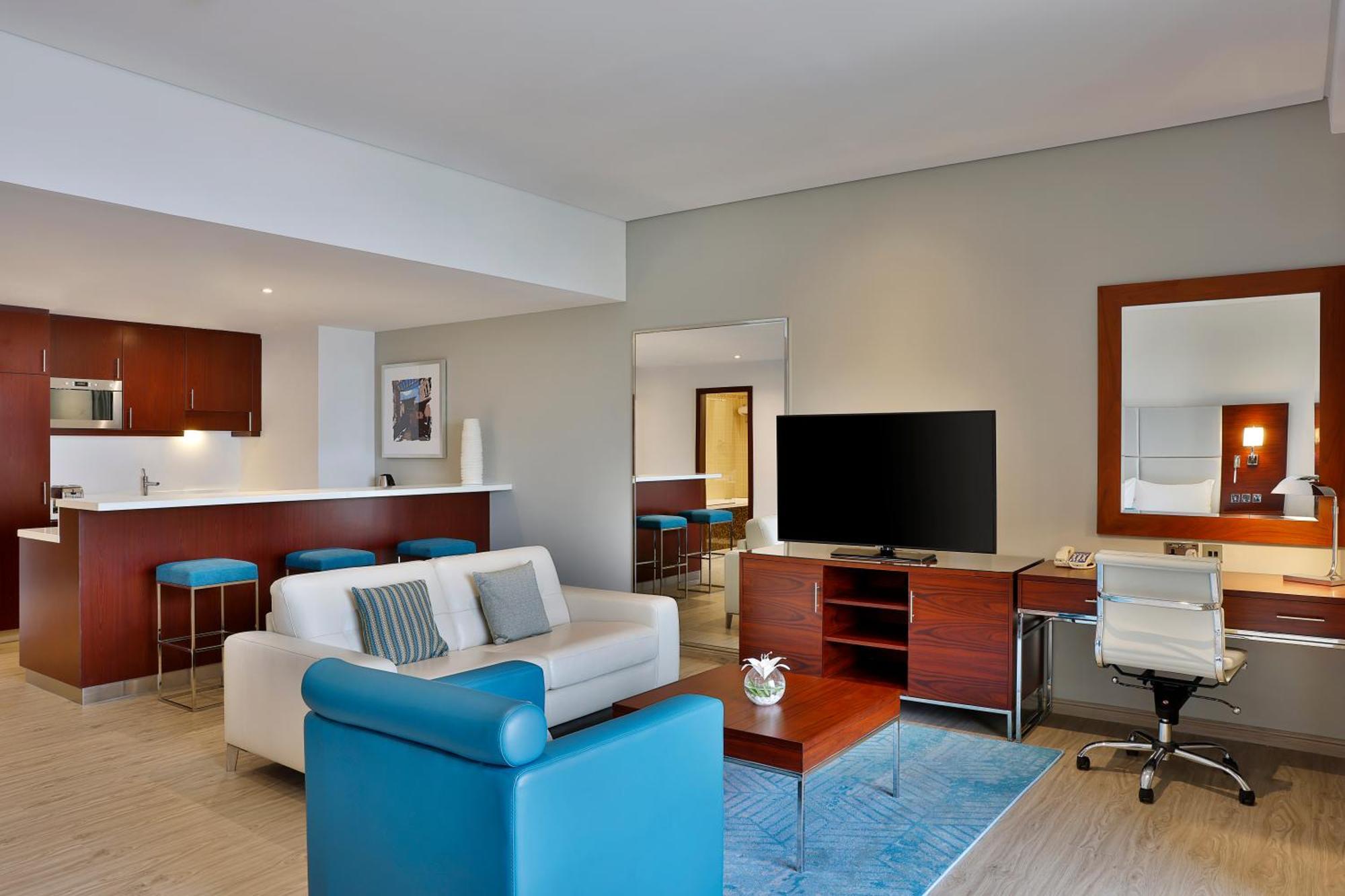 Hilton Dubai The Walk Hotel Екстериор снимка