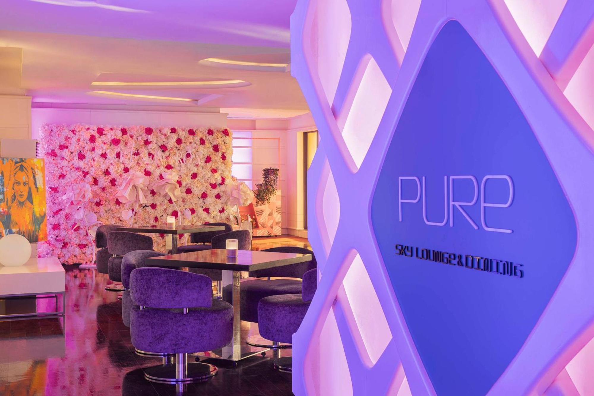 Hilton Dubai The Walk Hotel Екстериор снимка