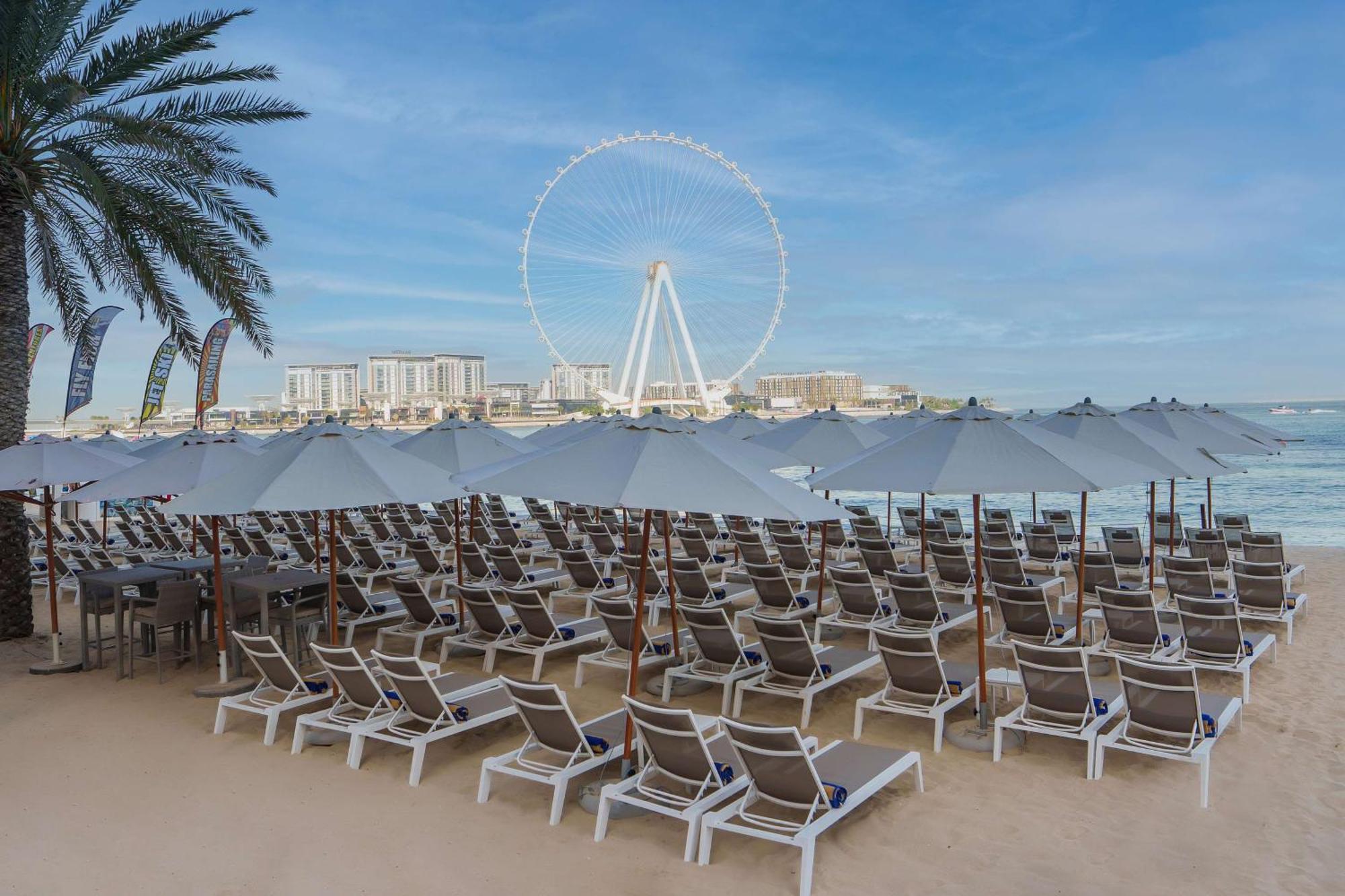Hilton Dubai The Walk Hotel Екстериор снимка